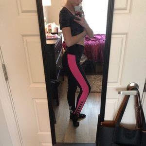 Victoria’s Secret PINK leggings